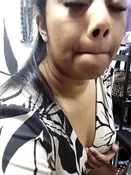 Ebony-Goddess19 online show from 11-21-25, 04:39