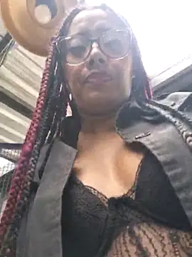 Ebony-Goddess19 online show from 10-30-25, 05:10