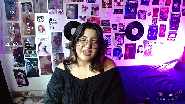 Roxy f w online show from 04-21-26, 04:35