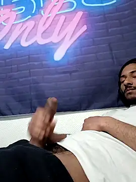 Mikaaa97 online show from 03-25-26, 09:14