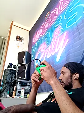 Mikaaa97 online show from 04-15-26, 08:31