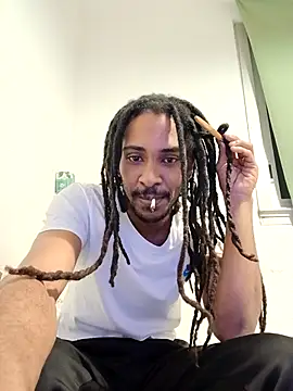 Mikaaa97 online show from 10-28-25, 12:00