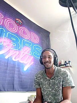 Mikaaa97 online show from 03-16-26, 04:21