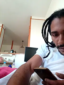 Snapshot of Mikaaa97 chatting on 09-18-25, 05:54 Mikaaa97 online show from 09-18-25, 05:54