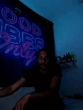 Mikaaa97 online show from 04-18-26, 12:35