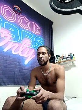 Mikaaa97 online show from 03-30-26, 07:37