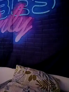 Mikaaa97 online show from 01-09-26, 12:06