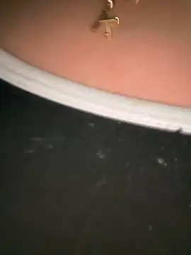 Isa klein online show from 11-07-25, 01:32