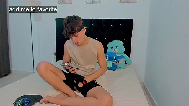 Zacktorres  online show from 11-01-25, 10:47