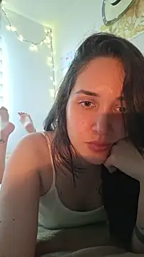 Snapshot of SarahCastillo_ chatting on 05-25-26, 07:12 SarahCastillo online show from 05-25-26, 07:12