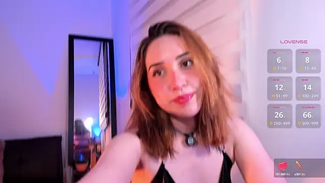 SarahCastillo  online show from 09-17-25, 07:10