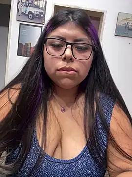 Lunarebelde online show from 12-02-25, 02:56