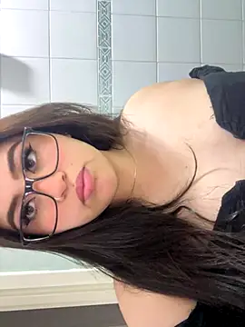 Cherry kissxx online show from 10-07-25, 12:00