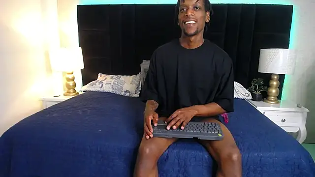 SkylerBigxxx online show from 06-05-26, 04:06