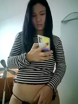 Snapshot of wen78759 chatting on 11-01-25, 11:42 wen78759 online show from 11-01-25, 11:42