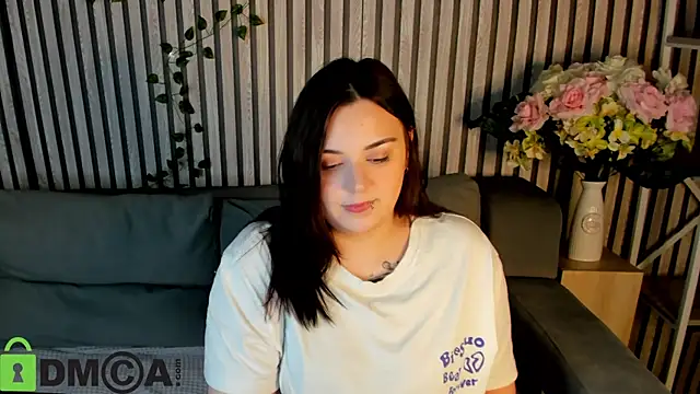 Mia R0ss online show from 11-05-25, 01:09