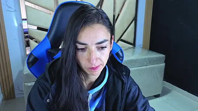 Maily a  online show from 03-20-26, 02:45