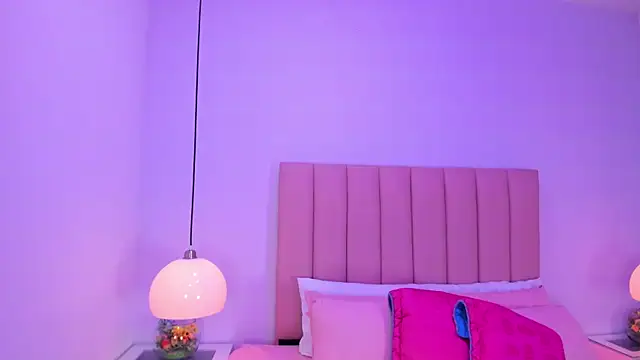 Amy Ferreira online show from 10-15-25, 03:16