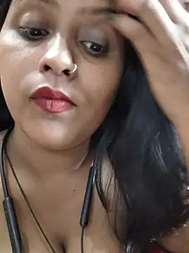 Jasmine Januja online show from 06-25-26, 03:48