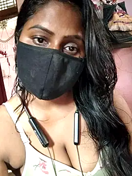 Snapshot of Jasmine_Januja chatting on 09-27-25, 04:29 Jasmine Januja online show from 09-27-25, 04:29