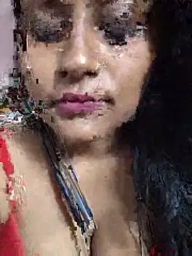 Jasmine Januja online show from 05-18-26, 02:12