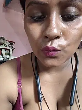 Jasmine Januja online show from 05-20-26, 02:52