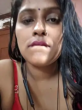 Jasmine Januja online show from 05-15-26, 11:25