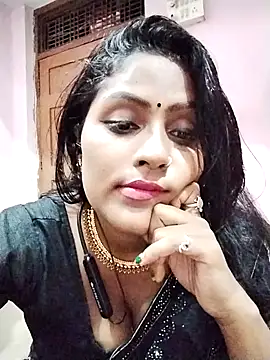 Snapshot of Jasmine_Januja chatting on 09-22-25, 04:24 Jasmine Januja online show from 09-22-25, 04:24