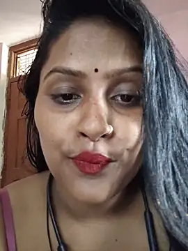 Jasmine Januja online show from 06-16-26, 02:11