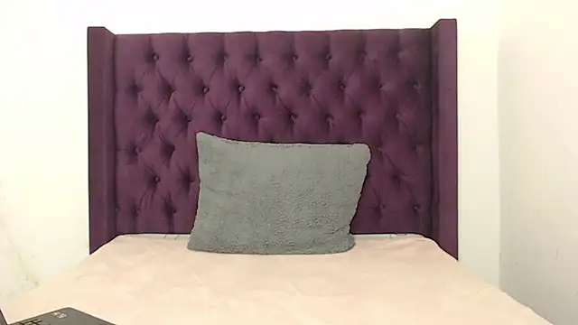 KaMila M00N online show from 02-26-26, 04:40