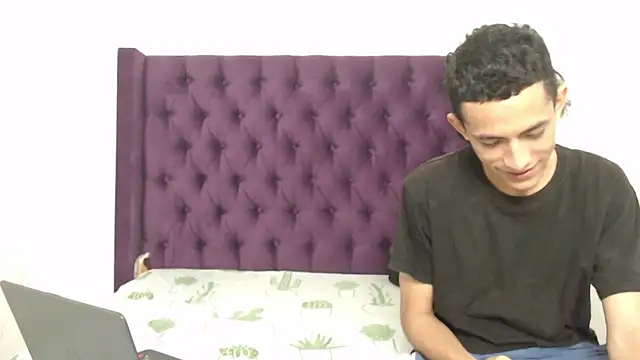 KaMila M00N online show from 01-07-26, 04:23