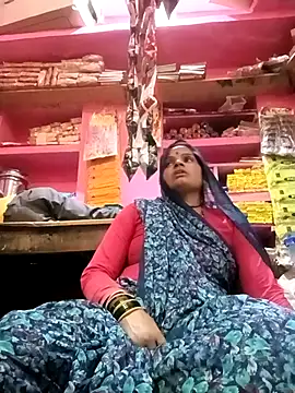 Snapshot of Sh_kiyara chatting on 09-27-25, 03:29 Sh kiyara online show from 09-27-25, 03:29