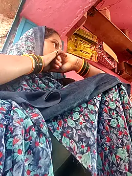 Snapshot of Sh_kiyara chatting on 09-23-25, 04:30 Sh kiyara online show from 09-23-25, 04:30