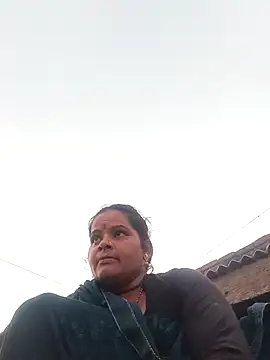 Snapshot of Sh_kiyara chatting on 09-26-25, 12:45 Sh kiyara online show from 09-26-25, 12:45