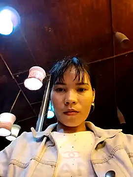 Snapshot of linhkem-cute chatting on 09-20-25, 07:19 linhkem-cute online show from 09-20-25, 07:19