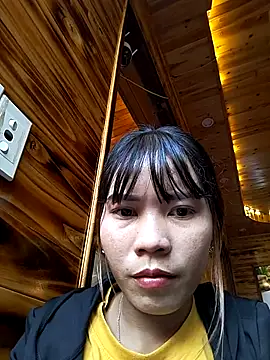 Snapshot of linhkem-cute chatting on 09-21-25, 08:41 linhkem-cute online show from 09-21-25, 08:41