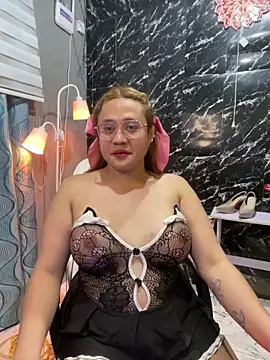 Snapshot of 1aquaticangel69 chatting on 06-28-26, 05:52 1aquaticangel69 online show from 06-28-26, 05:52