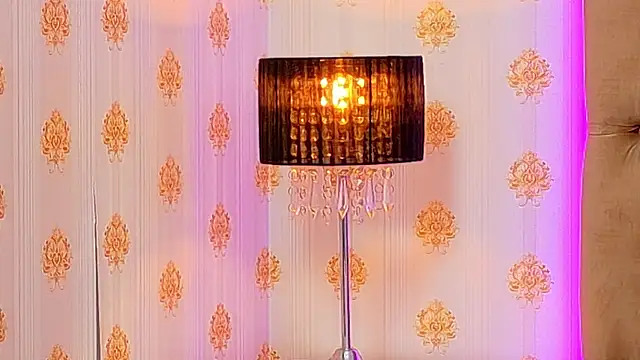 Snapshot of CoraVex chatting on 05-11-26, 12:34 CoraVex online show from 05-11-26, 12:34