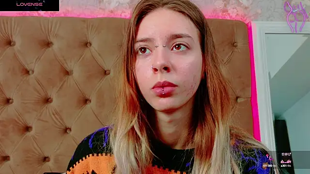 CoraVex online show from 11-03-25, 05:01