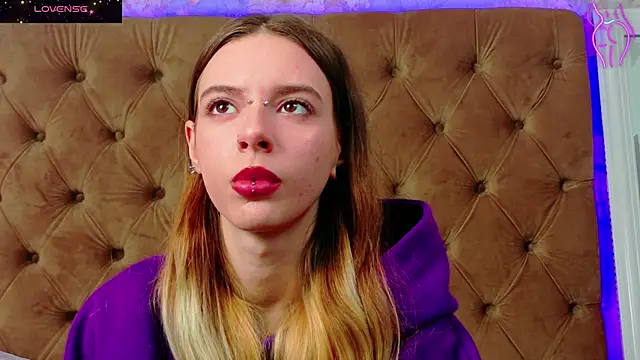 CoraVex online show from 12-05-25, 05:06