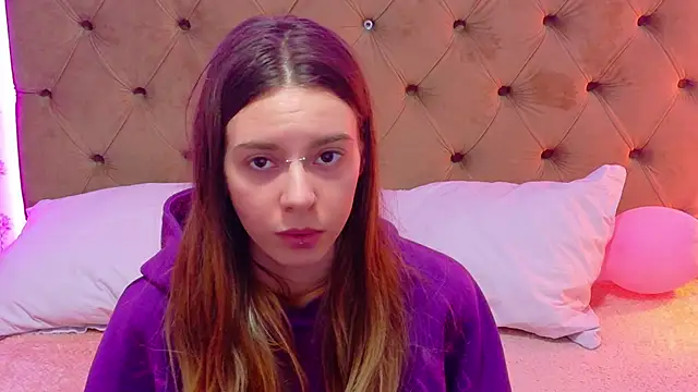 CoraVex online show from 04-04-26, 04:08