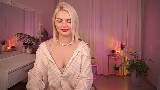 Amelia Wells online show from 09-30-25, 06:08