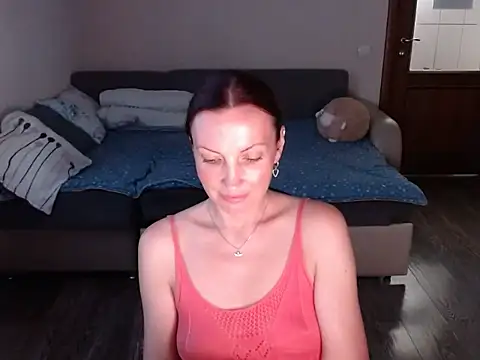 Snapshot of Veyrrah chatting on 07-30-26, 11:53 Veyrrah online show from 07-30-26, 11:53