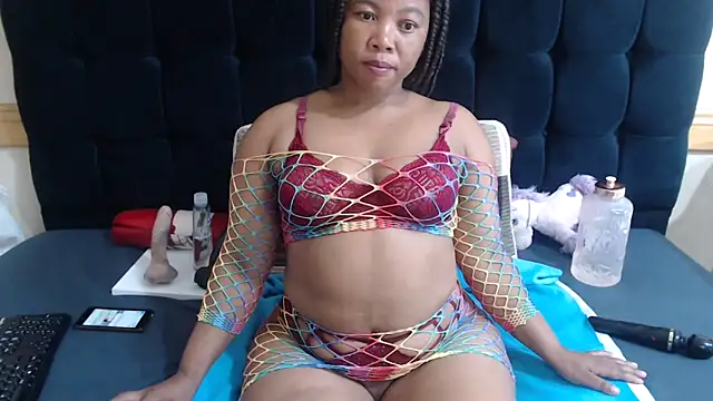 massive booty25 online show from 02-11-26, 06:02