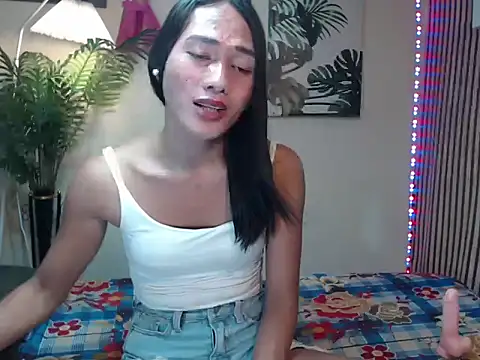 sweet athena online show from 10-29-25, 04:55