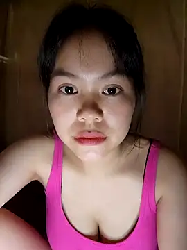 Snapshot of CicumBae chatting on 10-17-25, 02:48 CicumBae online show from 10-17-25, 02:48