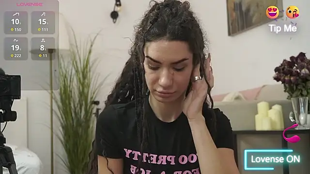 adisson fox online show from 11-16-25, 07:24