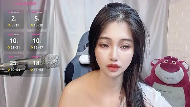 eos-chan online show from 10-24-25, 04:44
