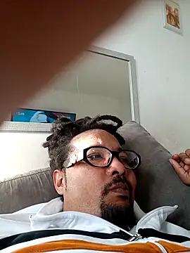 romero115 online show from 11-18-25, 01:36