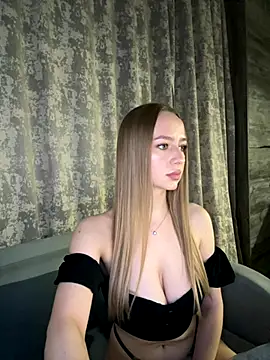 MissOyee online show from 11-07-25, 07:29